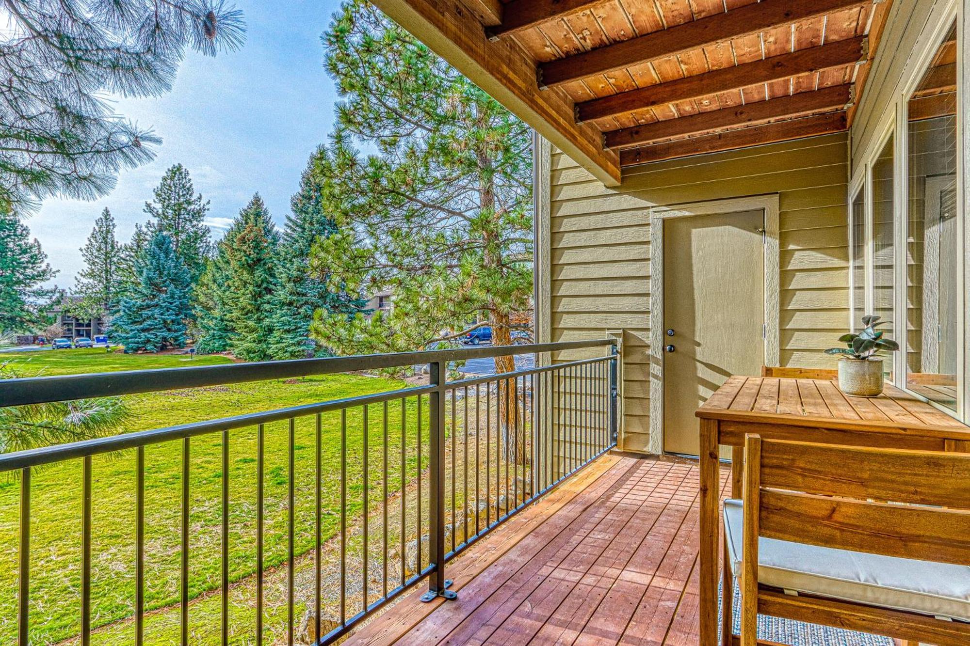 Seventh Mountain Villa Bend Room photo